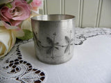 Antique Silver Plated Leaf Design Napkin Ring - The Pink Rose Cottage 