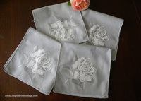 Set of 4 Wilendur Gardenia Napkins for your Tablecloth