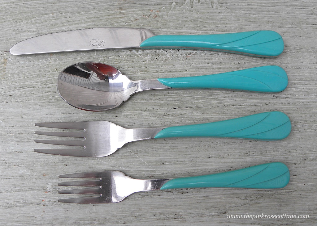 Vintage Fiesta Turquoise Swirl 4 Piece Place Setting Fiestaware