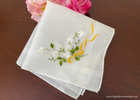 NWT Vintage White Rosebuds Yellow Bow Embroidered Handkerchief