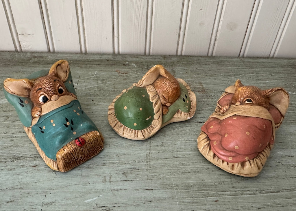 Vintage Pendelfin Bunny Figurines Wakey Snuggles Peeps Set of 3 Made in England