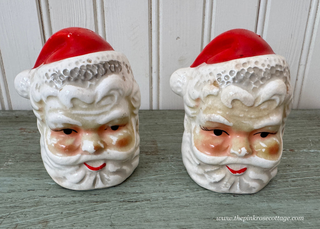 Vintage Brinns Santa Claus Christmas Salt and Pepper Shakers