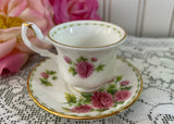 Vintage Miniature Royal Albert Flower of the Month Teacup November Mum