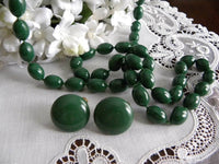 Vintage St. Patrick's Day Green Beaded Necklace and Earrings - The Pink Rose Cottage 