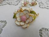 Vintage Pink and White Flower Blossom Pin Brooch and Earring Set - The Pink Rose Cottage 