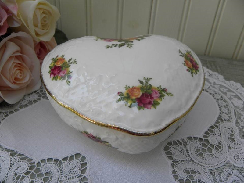 Vintage Royal Albert Old Country Roses Heart Shaped Trinket