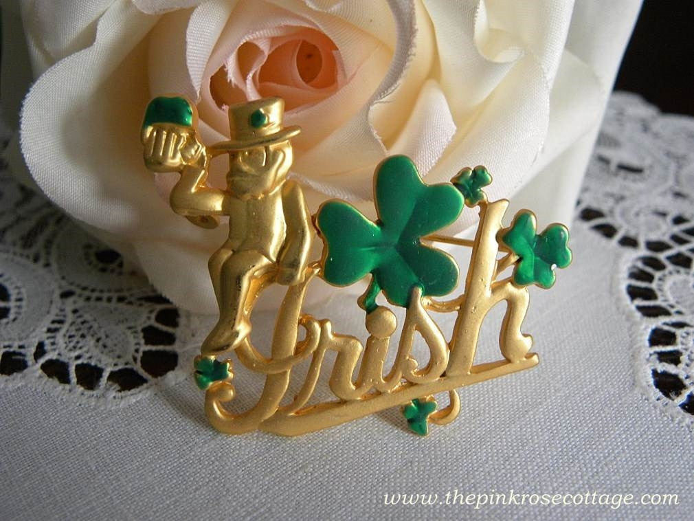 Vintage Patrick's Day Irish Shamrock Pin Brooch The