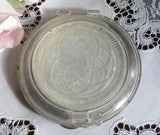 Vintage Ladies Powder Compact with Roman Bust in Silver - The Pink Rose Cottage 