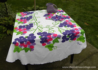 Vintage Vera Bold Pink and Purple Grapes Tablecloth and Napkins Set