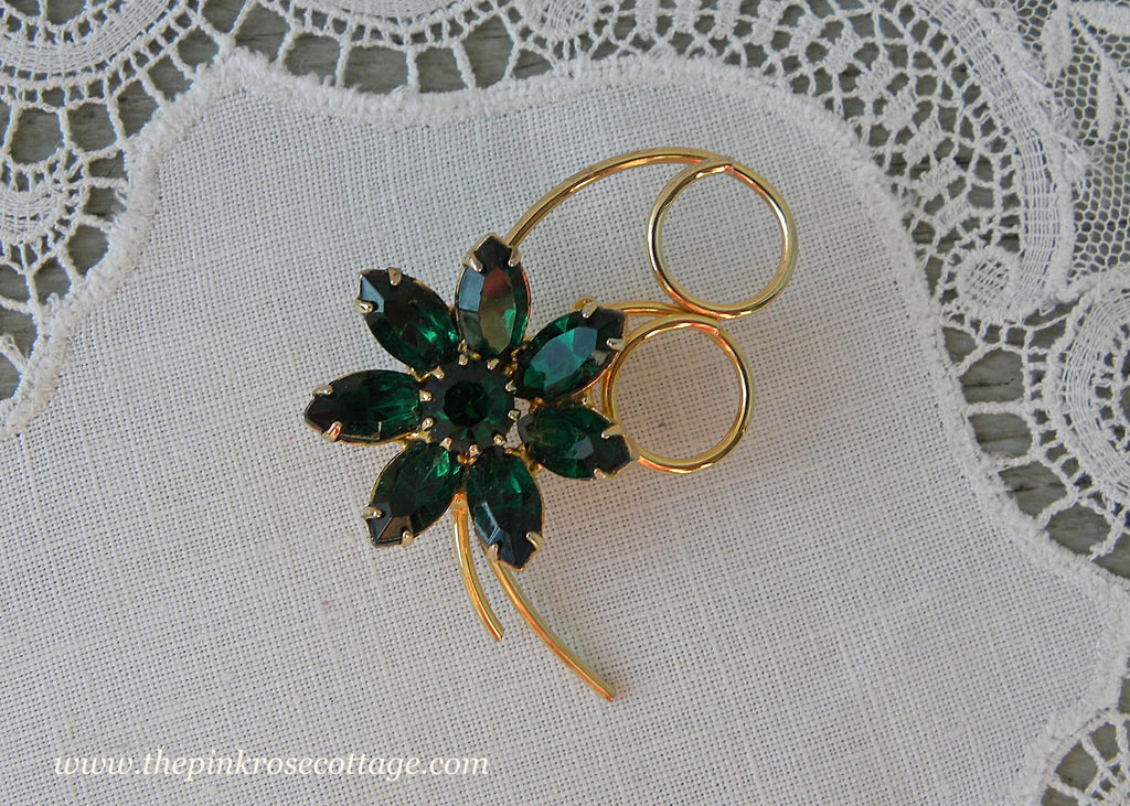 Vintage Emerald Green Rhinestone Flower Pin
