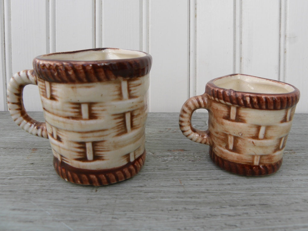 Hen House Ceramic Measuring Cup Set