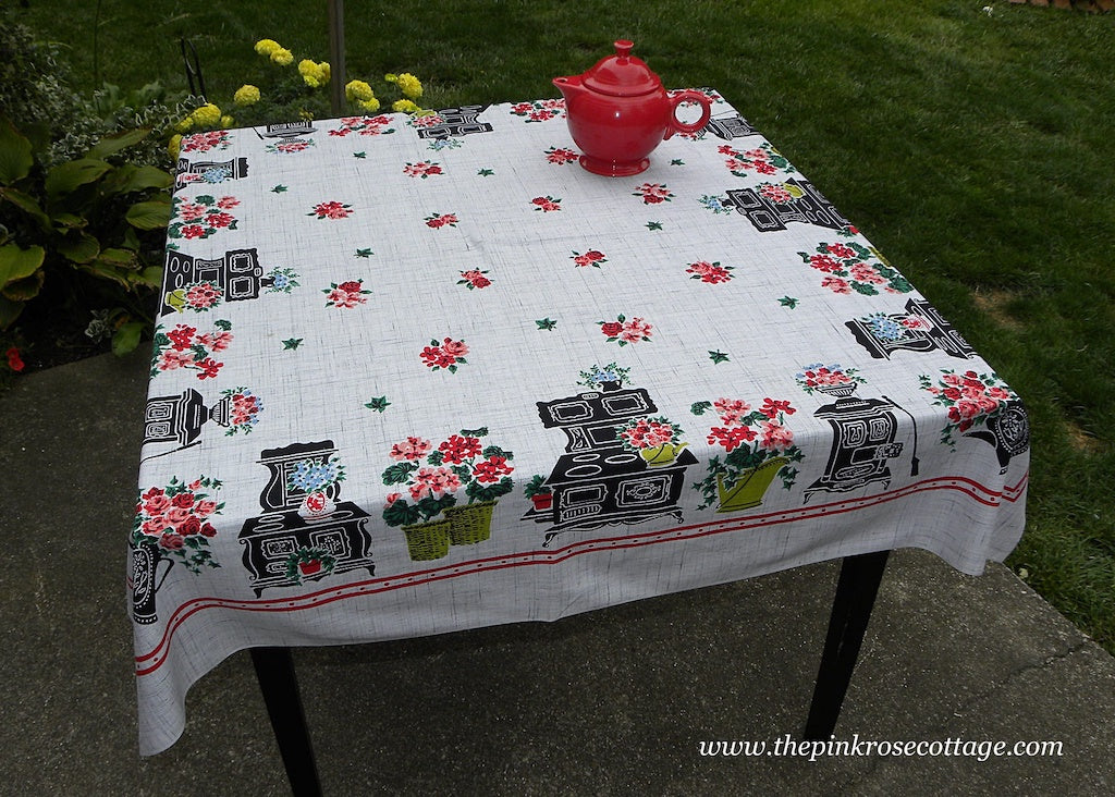 Vintage Simtex Grandmothers Kitchen Memories Tablecloth