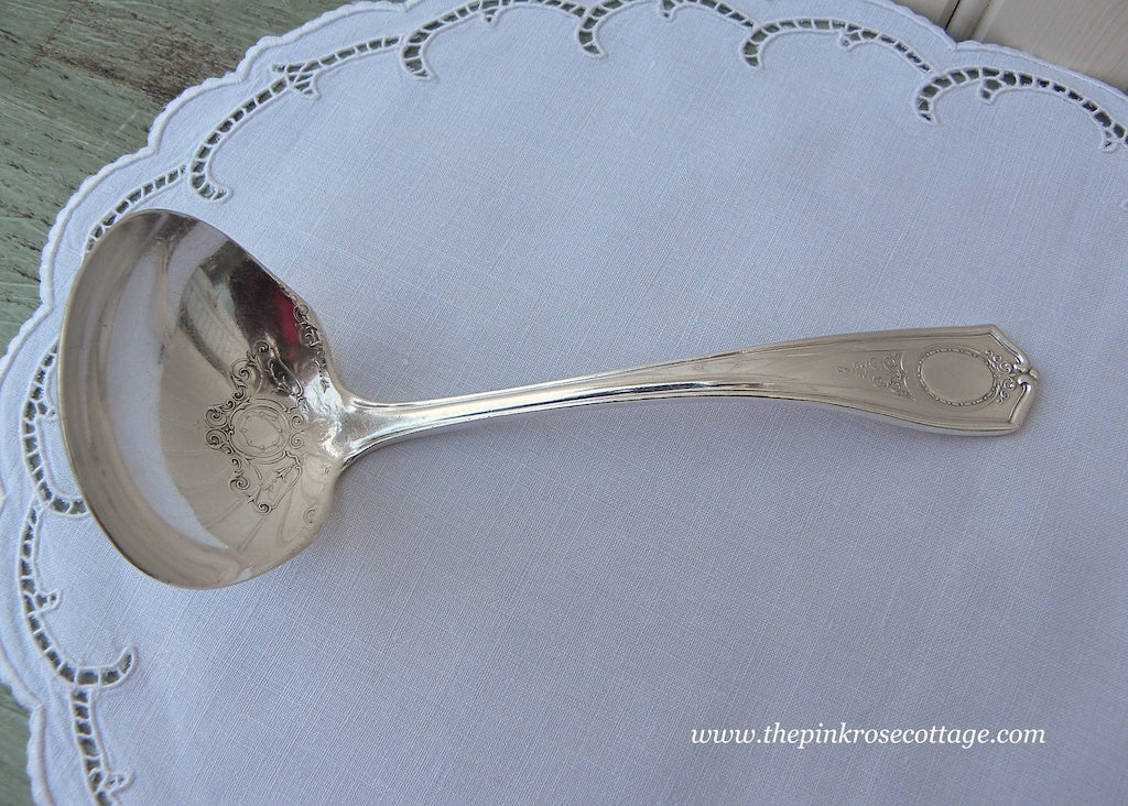 Antique 1911 Silver Plate Community Louis XVI Gravy Cream Ladle