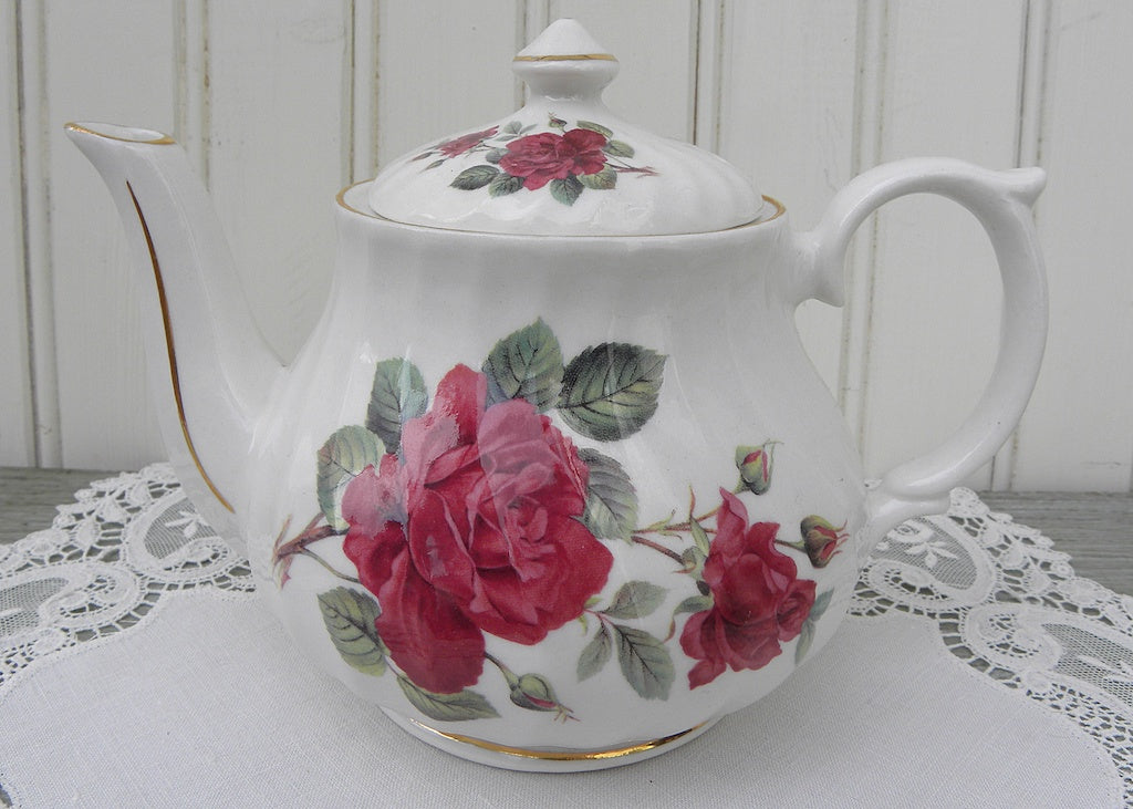 Vintage Royal Patrician Individual Burgundy Red Rose Teapot | The Pink ...