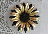 Vintage Black and Gold Enameled Daisy Flower Pin